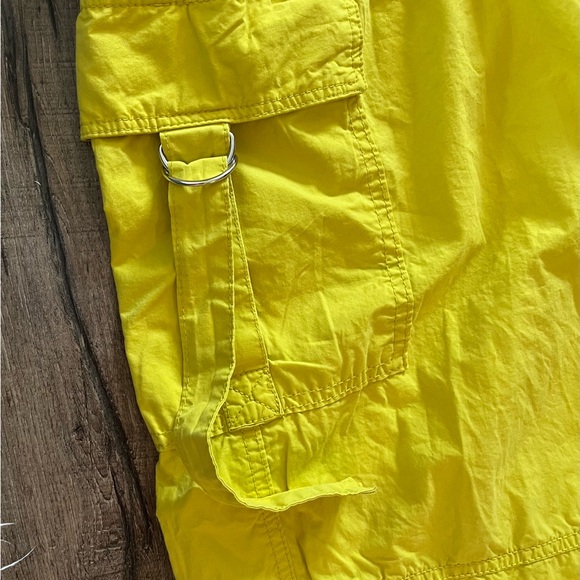 Women’s BRIGHT LEMON YELLOW Cargo TRACK PANTS  by Wild Fable; SIZE SMALL; NWT - Picture 4 of 5